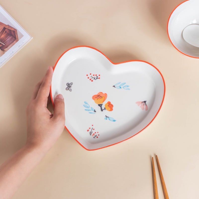 Floral Heart Snack Set For 4