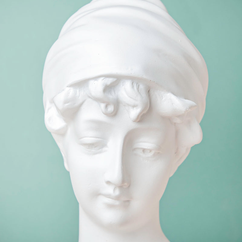 Resin Sculpture - Showpiece | Home decor item | Room decoration item