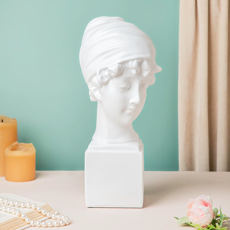 Resin Sculpture - Showpiece | Home decor item | Room decoration item