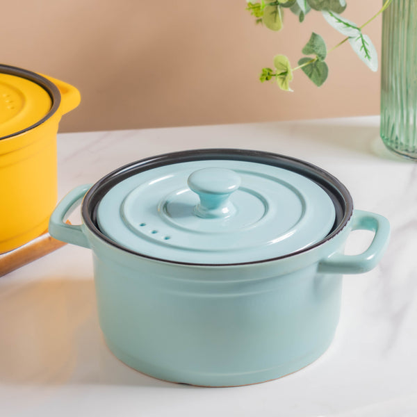 Deep Cooking Pot With Lid