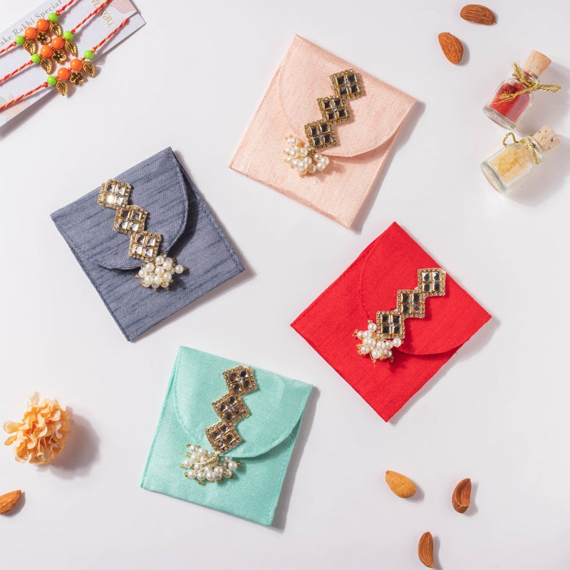 Green Festive Envelope