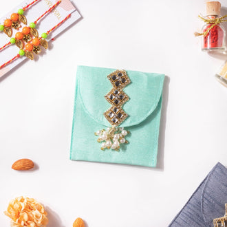 Green Festive Envelope