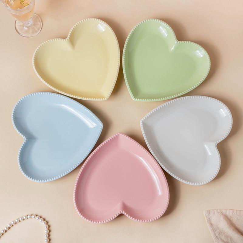 Heart Snack Plate Pastel Yellow - Serving plate, snack plate, dessert plate | Plates for dining & home decor