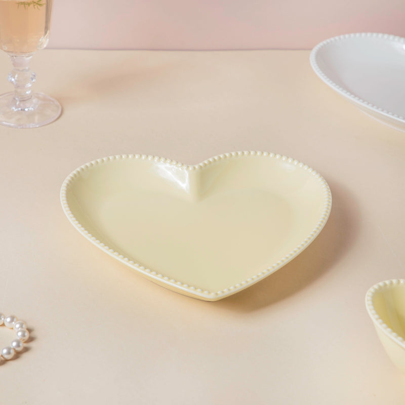 Heart Snack Plate Pastel Yellow - Serving plate, snack plate, dessert plate | Plates for dining & home decor