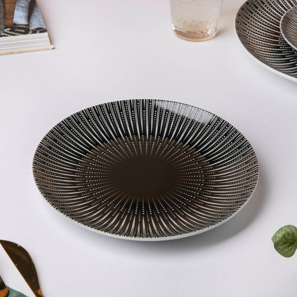 Philocaly Linear Patterned Ceramic Snack Plate Black 8 Inch