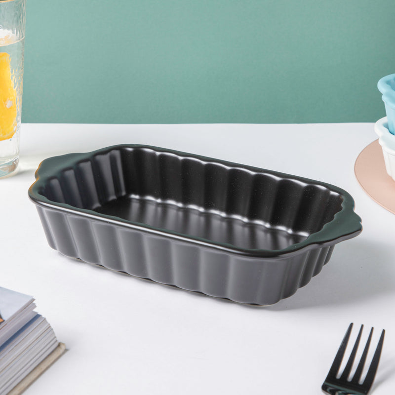 Black Berry Textured Baking Tray 7 Inch - Baking Dish