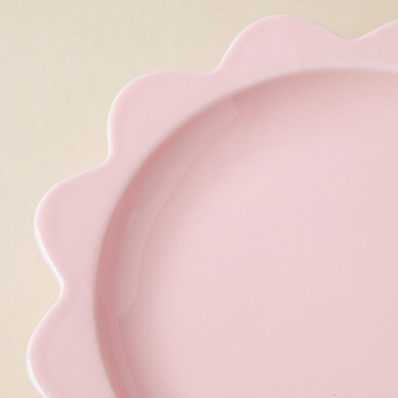 Rosette Ceramic Snack Plate Pink 8.5 Inch - Serving plate, snack plate, dessert plate | Plates for dining & home decor