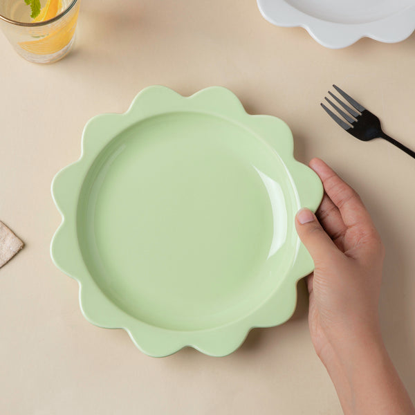 Rosette Ceramic Snack Plate Green 8.5 Inch - Serving plate, snack plate, dessert plate | Plates for dining & home decor