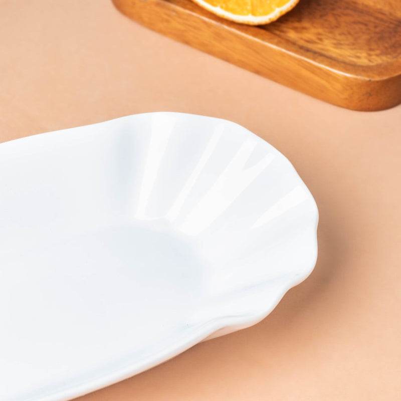 Ceramic Scalloped Long Snack Plate Classic White 8 Inch - Ceramic platter, serving platter, fruit platter | Plates for dining table & home decor