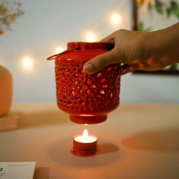 Metal  Lantern-Red