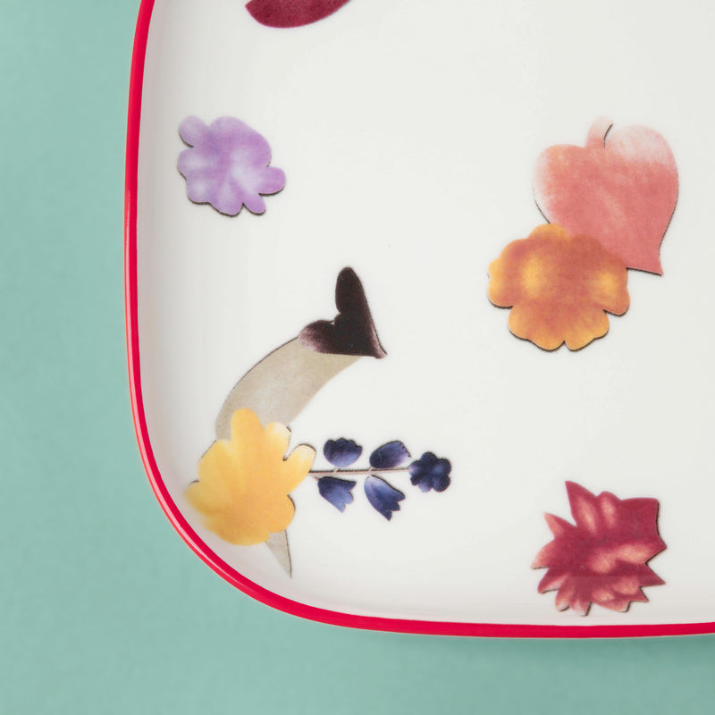 Florista Elevated Snack Plate 7.5 Inch - Serving plate, snack plate, dessert plate | Plates for dining & home decor
