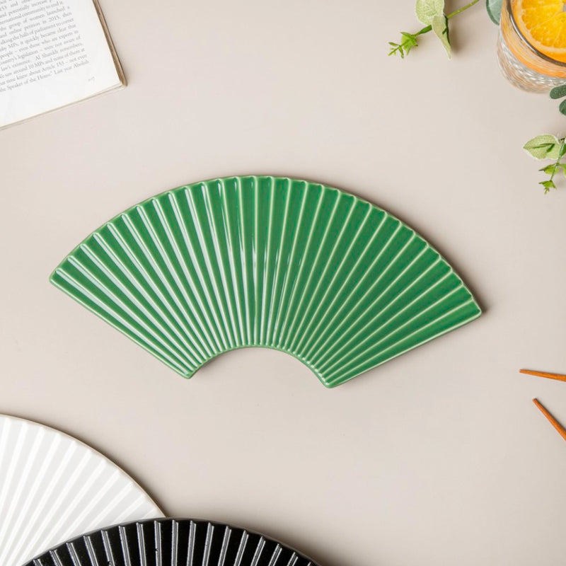 Ogi Fan Ceramic Platter Green - Ceramic platter, serving platter, fruit platter | Plates for dining table & home decor