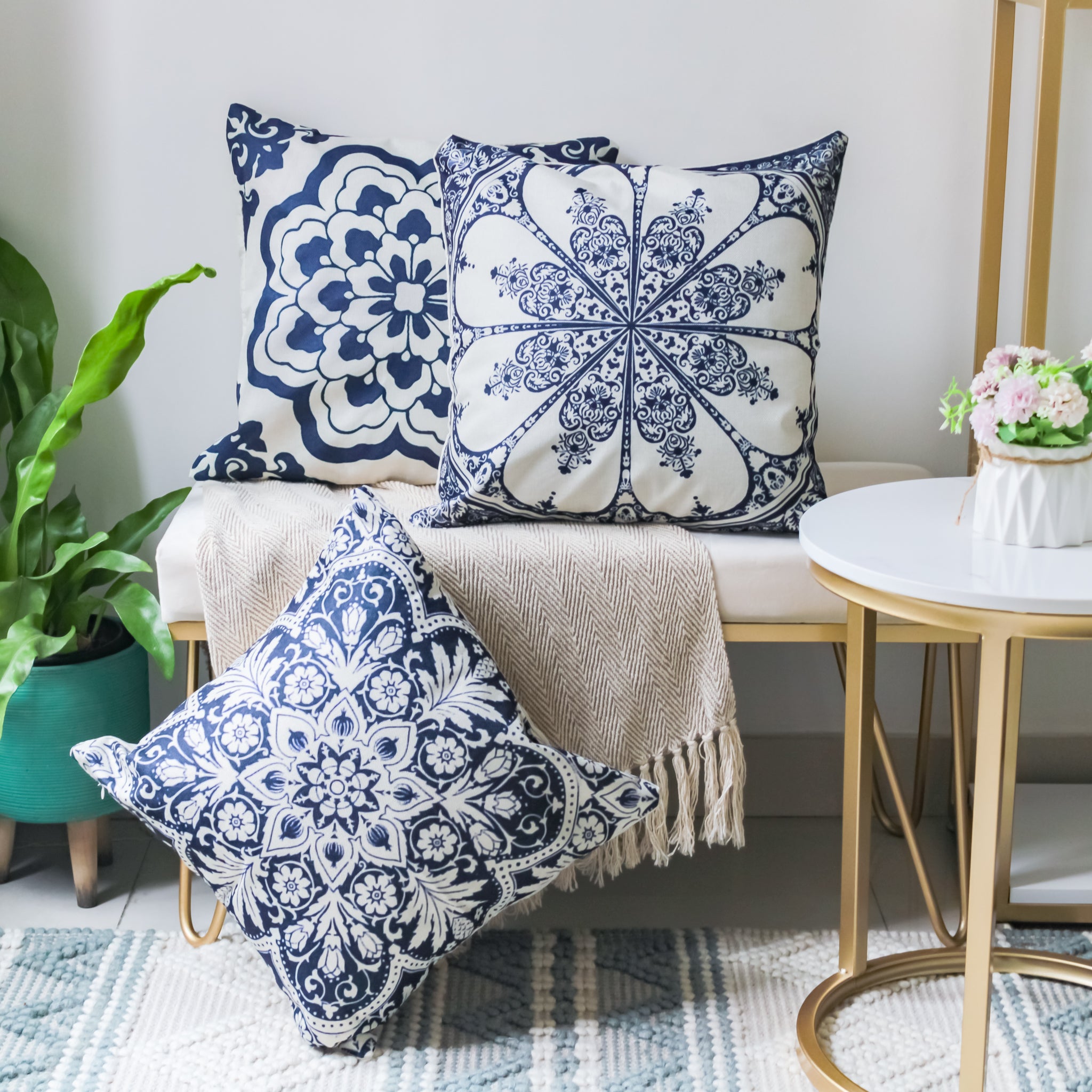 Mandala cushion outlet