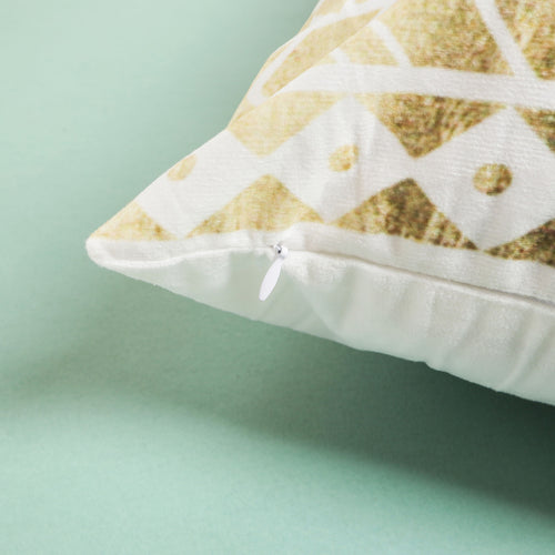 Gold Pattern Cushion Case