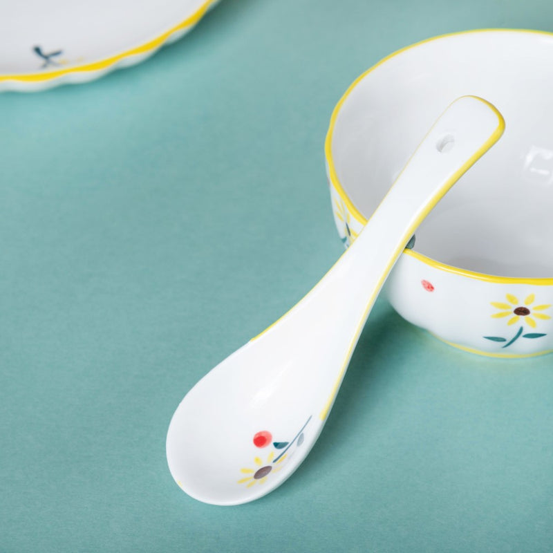 Sunflower 8 Piece Dinner Set For 2