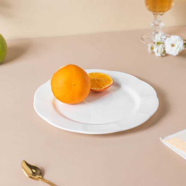 Riona Flower Ceramic Snack Plate 8 Inch - Serving plate, snack plate, dessert plate | Plates for dining & home decor