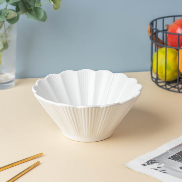 Snow White Fluted Ramen Bowl 600 ml - Soup bowl, ceramic bowl, ramen bowl, serving bowls, salad bowls, noodle bowl | Bowls for dining table & home decor