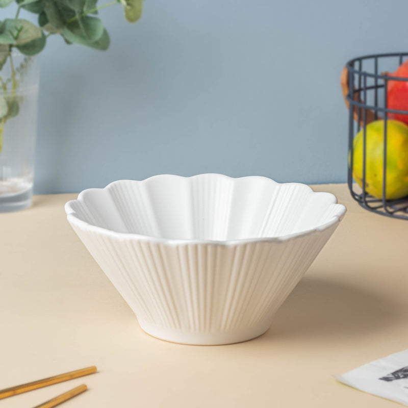 Snow White Fluted Ramen Bowl 600 ml - Soup bowl, ceramic bowl, ramen bowl, serving bowls, salad bowls, noodle bowl | Bowls for dining table & home decor