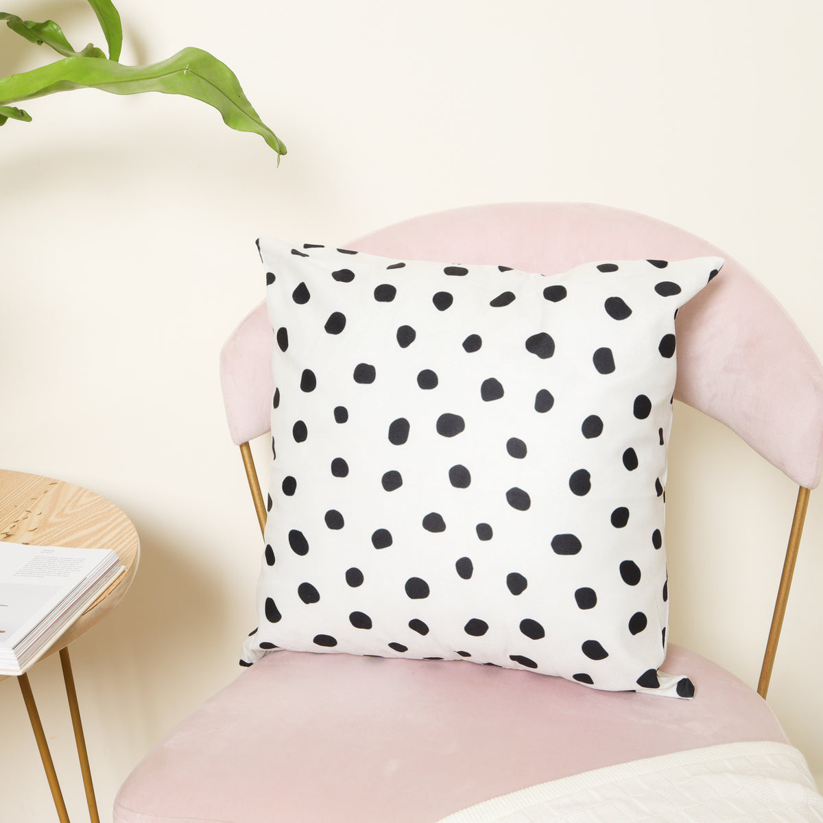 Spotted Pillow Slip