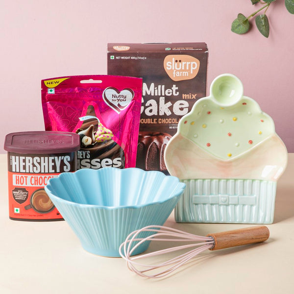 Cupcake O'clock Bakeware Essentials Gift Hamper Of 7