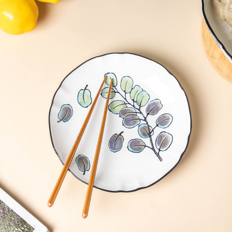 Aspen Leaves Snack Plate 7.5 Inch - Serving plate, snack plate, dessert plate | Plates for dining & home decor