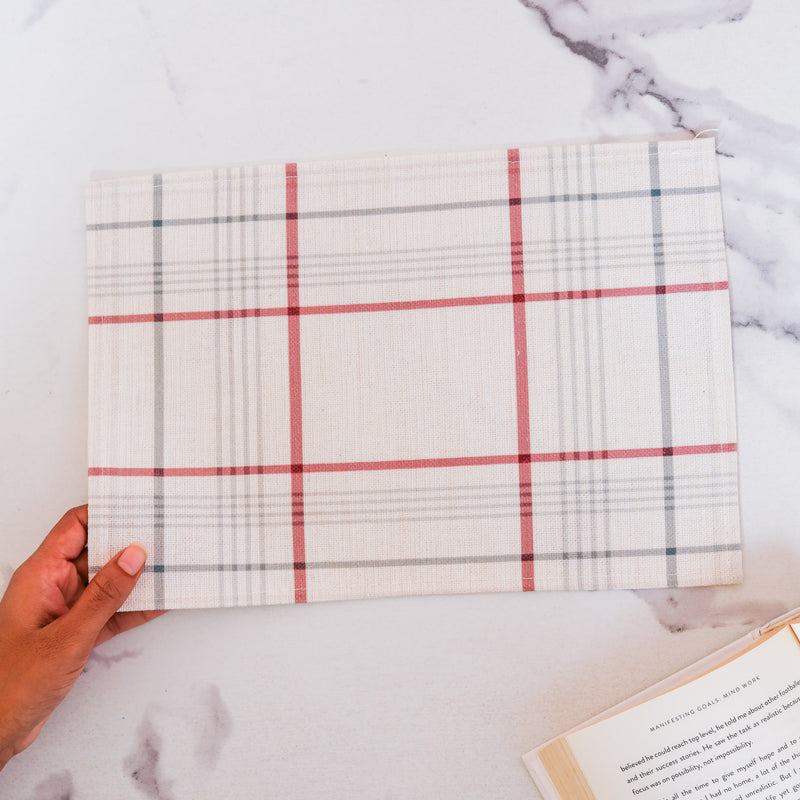 White Side Table Mat