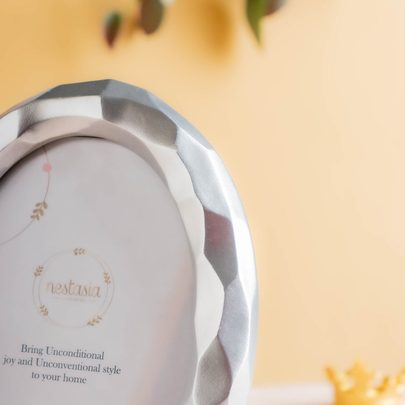 Retro Oval Photo Frame - Picture frames and photo frames online | Home decor online