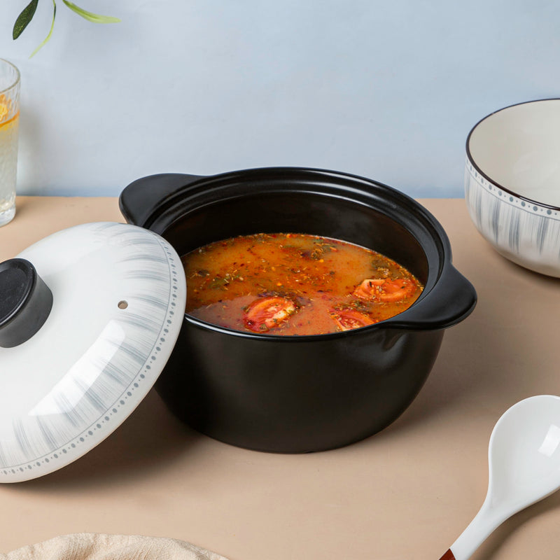 Dainty Patterned Ceramic Cooking Pot With Lid 1800 ml - Cooking Pot