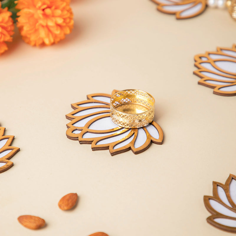 White Lotus Tea Light Holder Set Of 4 - Tealight candle holder | Home decor