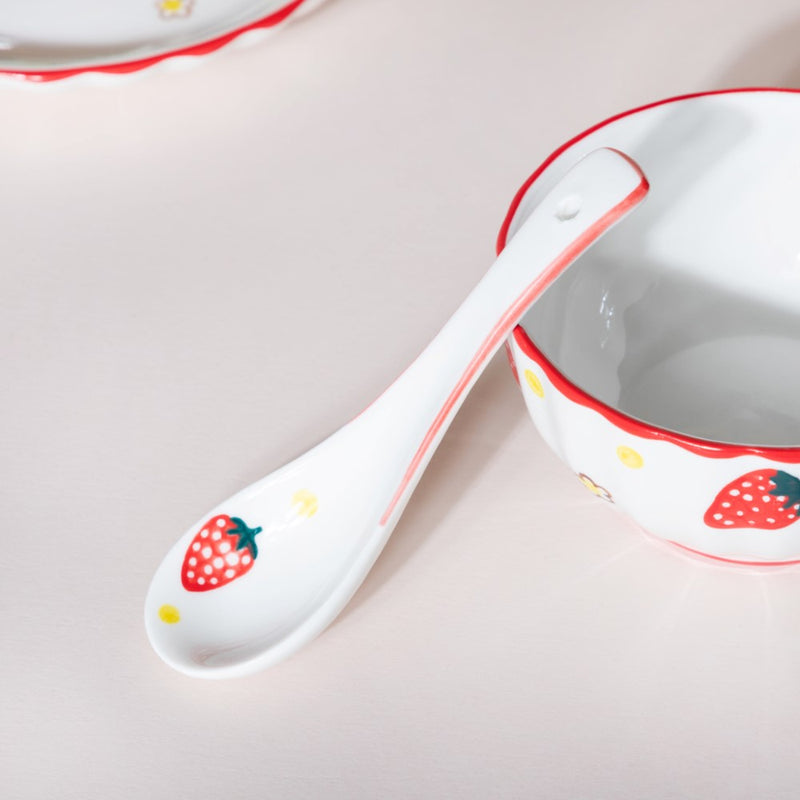 Strawberry 8 Piece Dinner Set For 2