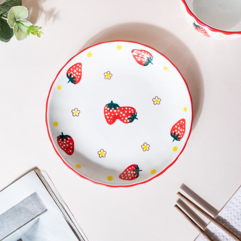 Strawberry 8 Piece Dinner Set For 2
