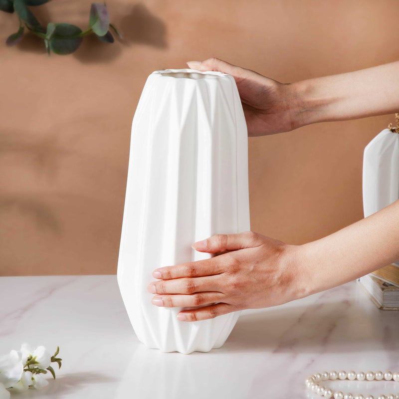 Geometric Textured Ceramic Vase White Large - Flower vase for home decor, office and gifting | Home decoration items