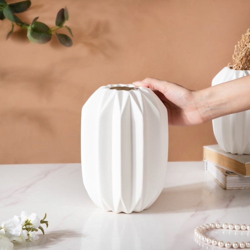 Geometric Textured Ceramic Vase White Medium - Flower vase for home decor, office and gifting | Home decoration items
