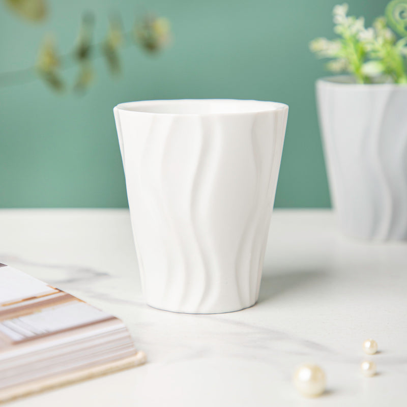 Nordic White Wavy Ceramic Planter - Plant pot and plant stands | Room decor items