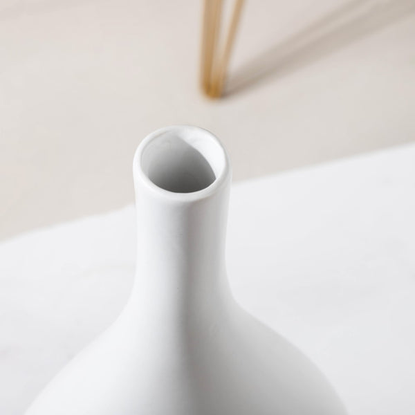 Nordic Hollow Vase White - Flower vase for home decor, office and gifting | Home decoration items