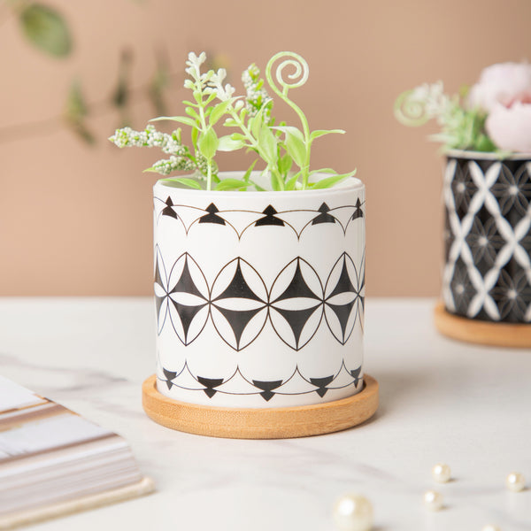 Twyla Magic Black White Planter With Wooden Coaster - Indoor planters and flower pots | Home decor items