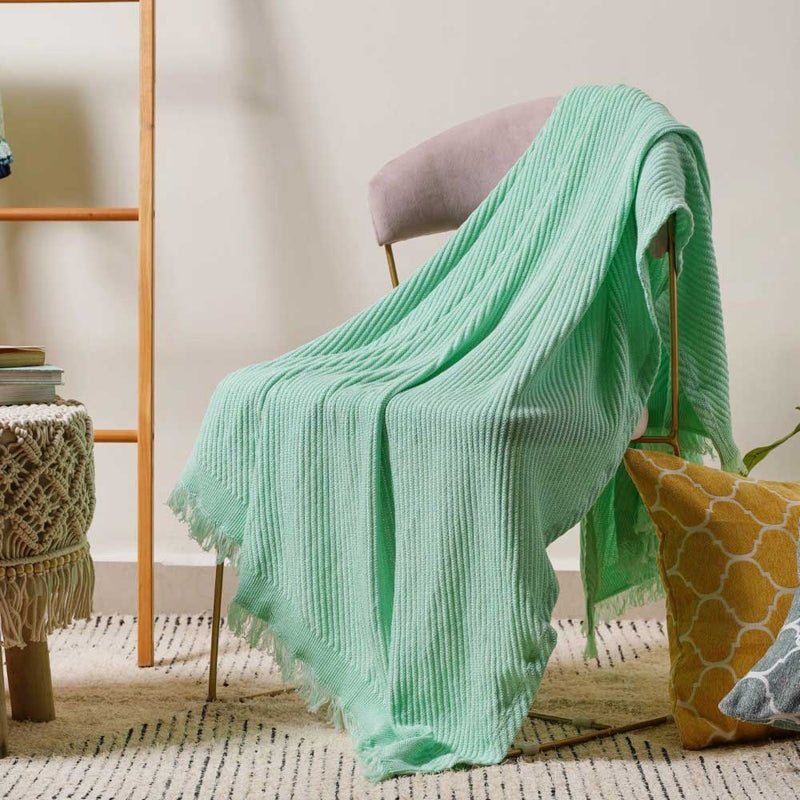 Frilled Mint Throw