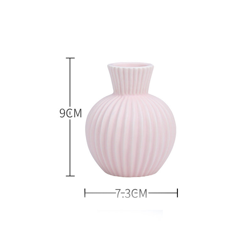 Mini Chromatic Vase - Flower vase for home decor, office and gifting | Home decoration items