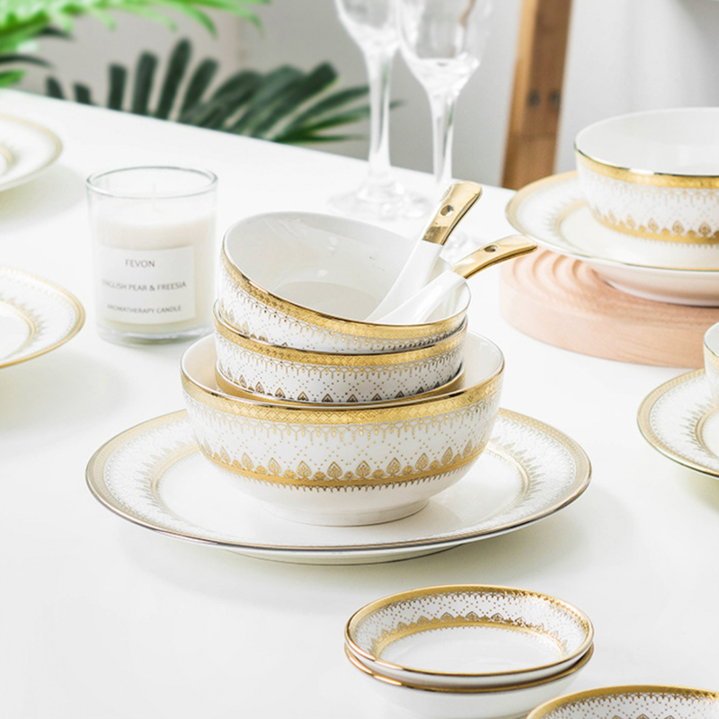 Aurelea Festive Dinner Plate - Serving plate, lunch plate, ceramic dinner plates| Plates for dining table & home decor