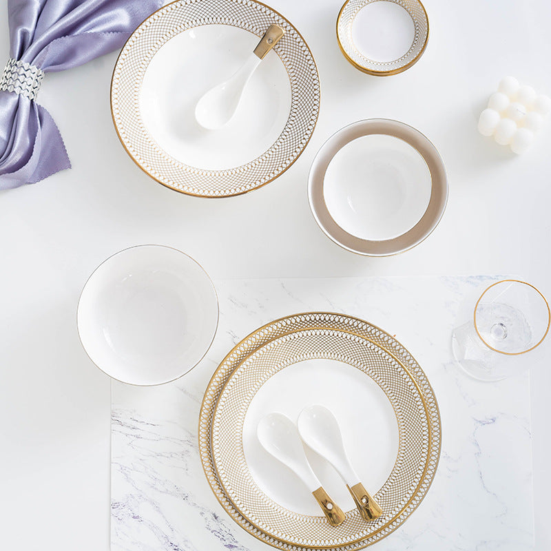 Aurelea Dessert Plate - Serving plate, small plate, snacks plates | Plates for dining table & home decor