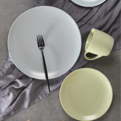 Pixie Glaze Snack Plate Green 8 Inch - Serving plate, snack plate, dessert plate | Plates for dining & home decor