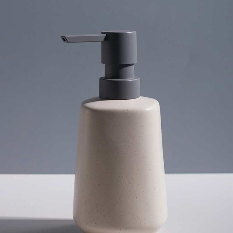 Modern Bathroom Accessory