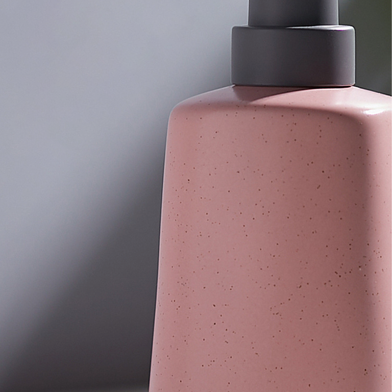 Modern Bathroom Accessory