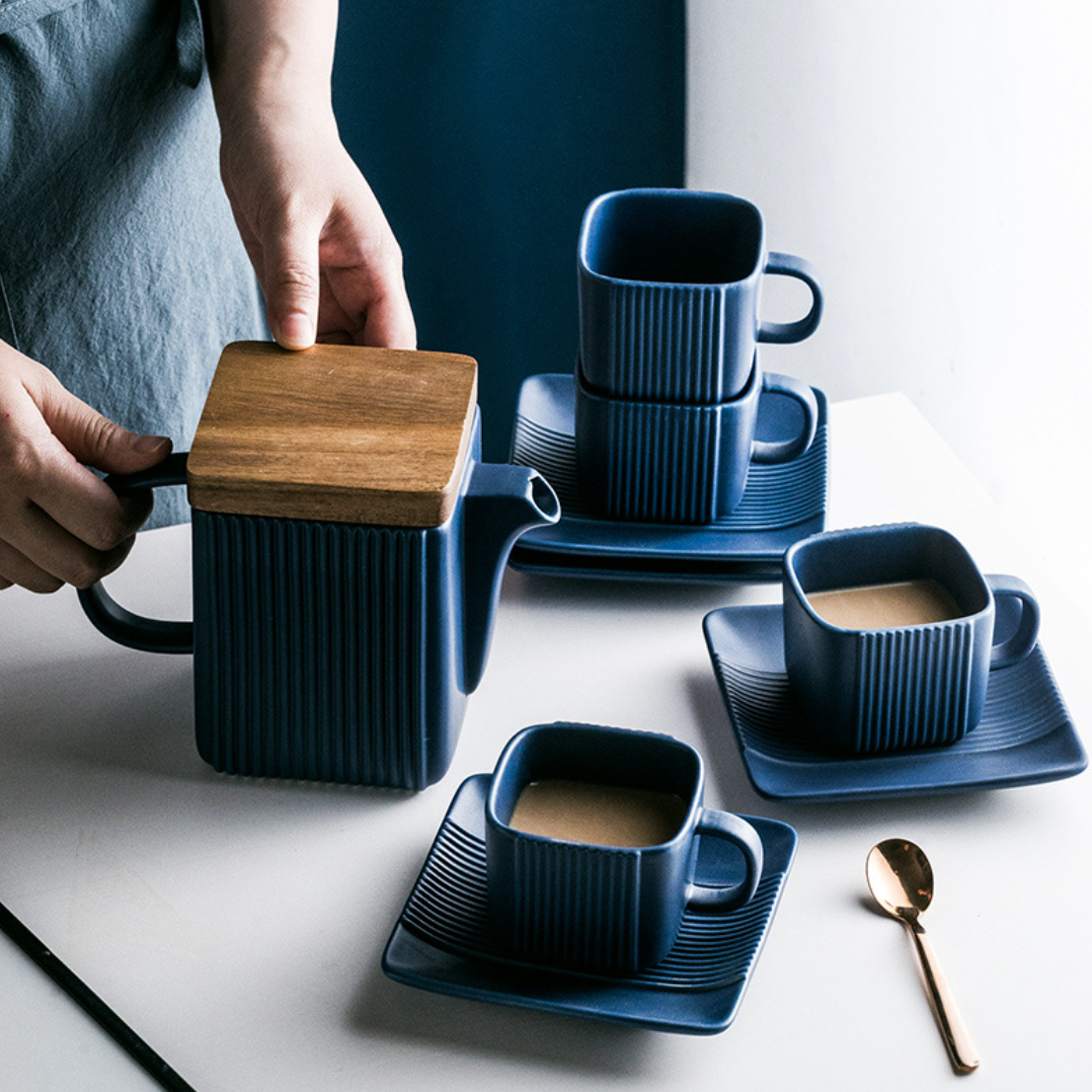 Ceramic Tea Set Blue Online - Premium Tea Set | Nestasia