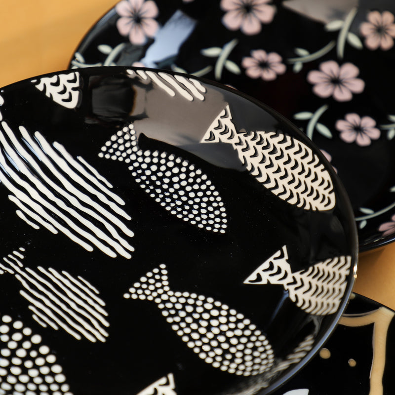 Natura Plates Black - Serving plate, snack plate, dessert plate | Plates for dining & home decor