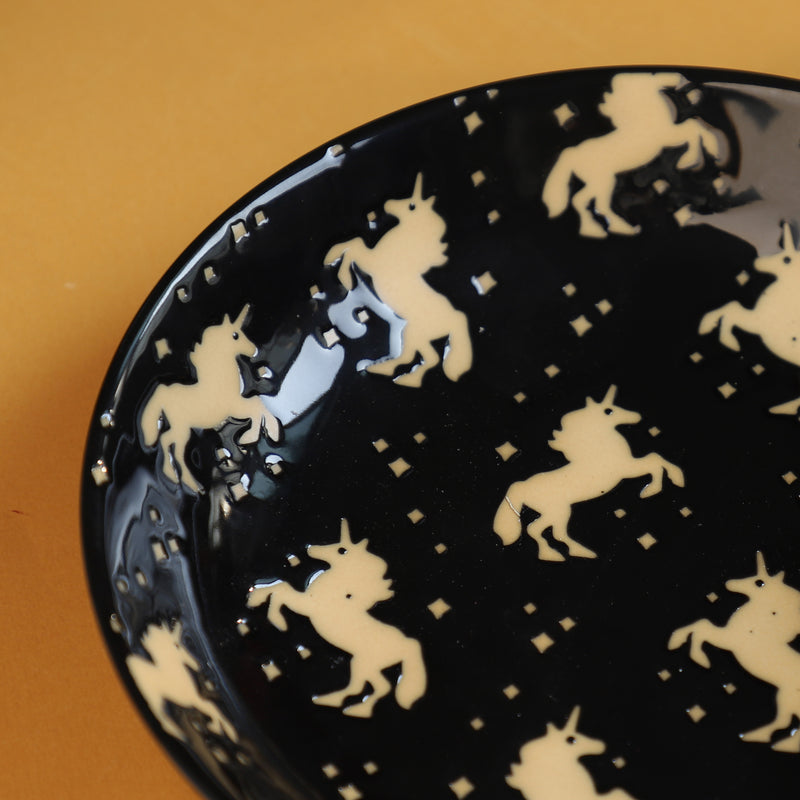 Natura Plates Black - Serving plate, snack plate, dessert plate | Plates for dining & home decor