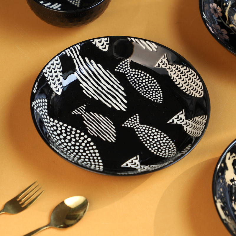Natura Plates Black - Serving plate, snack plate, dessert plate | Plates for dining & home decor