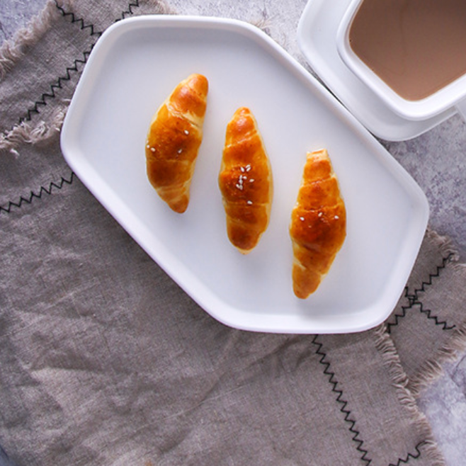 Pentagon Serving Plates - Ceramic platter, serving platter, fruit platter | Plates for dining table & home decor