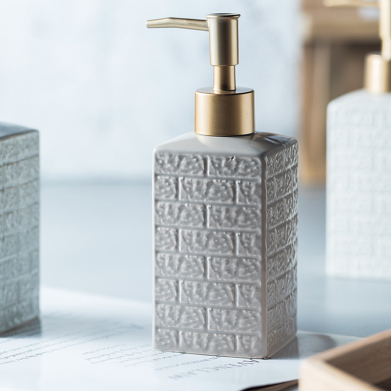 Pump Bottle Dispenser