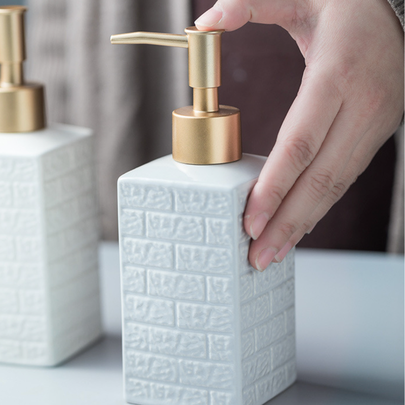 Pump Bottle Dispenser